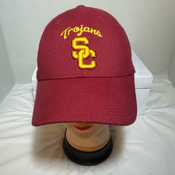 Nike Legacy 91 USC Trojans Red Cap - Picture 1 of 7